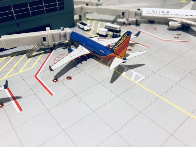 GeminiJets 1:400 Southwest Airlines 737-700