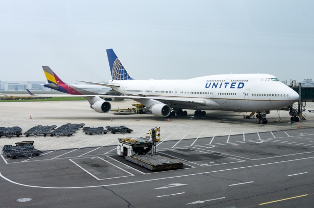 United 747-400 at Beijing Capital Airport – PEK