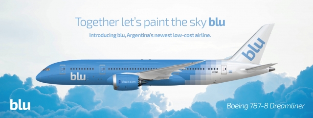 Blu Boeing 787-8 Dreamliner Livery