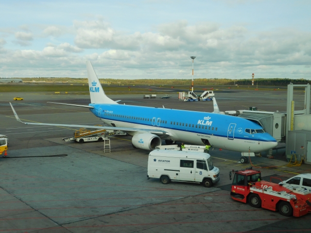 KLM 737-800