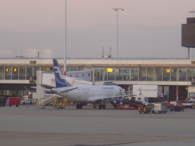 Amsterdam - Finnair Embraer 170